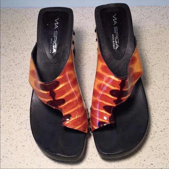 orange sandals size 8